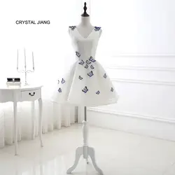 Кристалл Цзян 2018 Sexy V образным вырезом белый хлопок Тюль индивидуальный заказ вышивка бабочки Короткие Дешевые линии Коктейльные платья