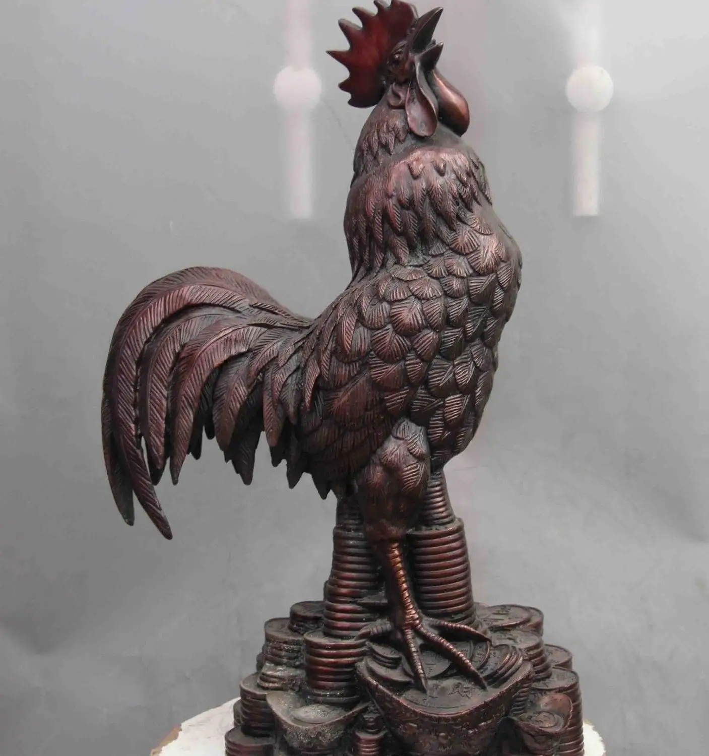 

free shipping China Red Bronze Copper Fengshui Yuanbao Zodiac Cock Rooster Chanticleer Statue