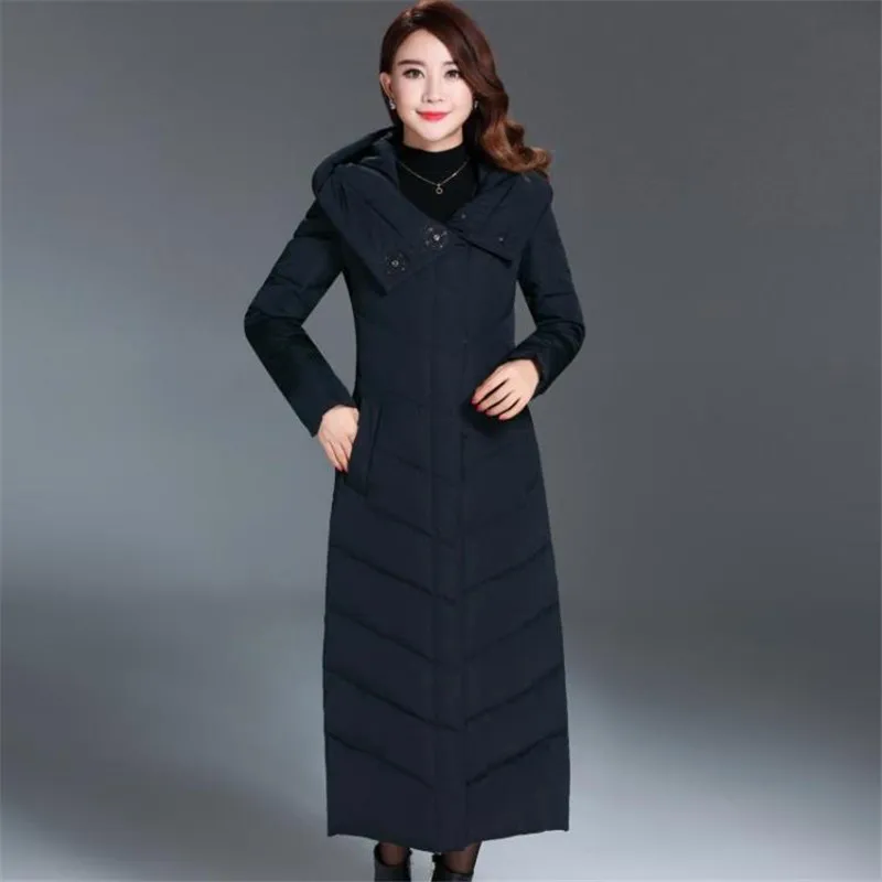 Hot Winter Down Jacket Female Slim Warm parkas 2018 New Fashion Large size Duck Down Jackets Long Women Outerwear Coats NO567 Hot Winter Down Jacket Female Slim Warm parkas 2018 New Fashion Large size Duck Down Jackets Long Women Outerwear Coats NO567