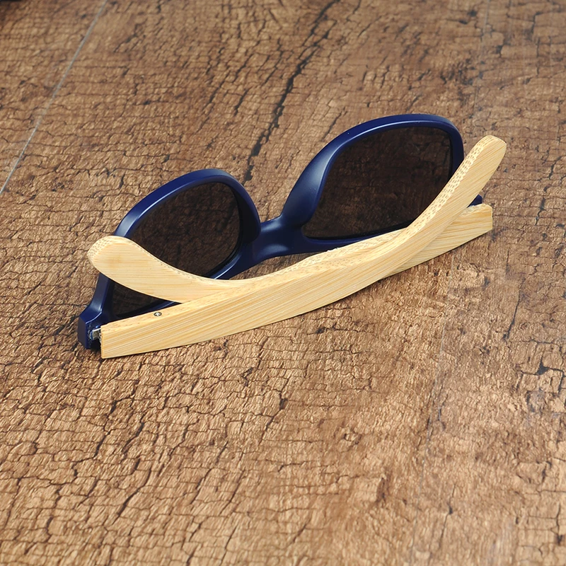 Deep Blue Plastic Polarized sunglasses women and mens (44)