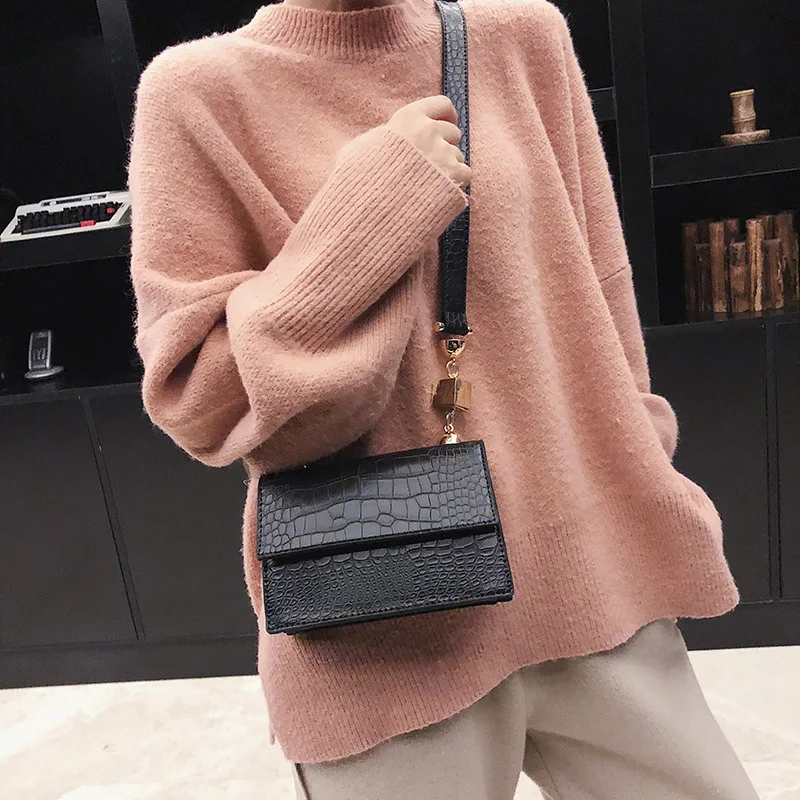 

Retro Crocodile Pattern Crossbody Bags for Women Width Belt Alligator Messenger Shoulder Bags Women Pu Leather Solid Flap Purse
