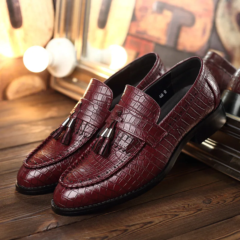 

2019 England Hot Sale Men's Business Shoes Pointed Toe Low Band Shoes Breathable Casual Men Shoes All Seaons Sewing Men Shoes