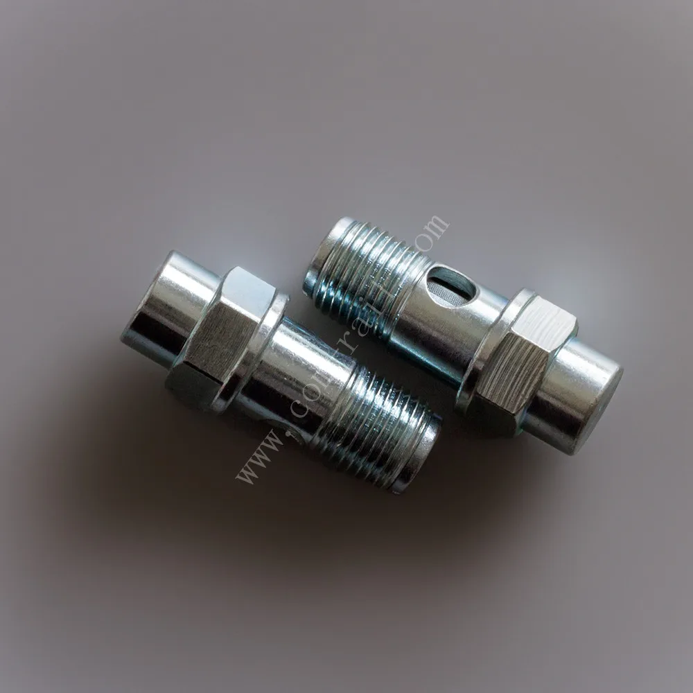 2469403232-1