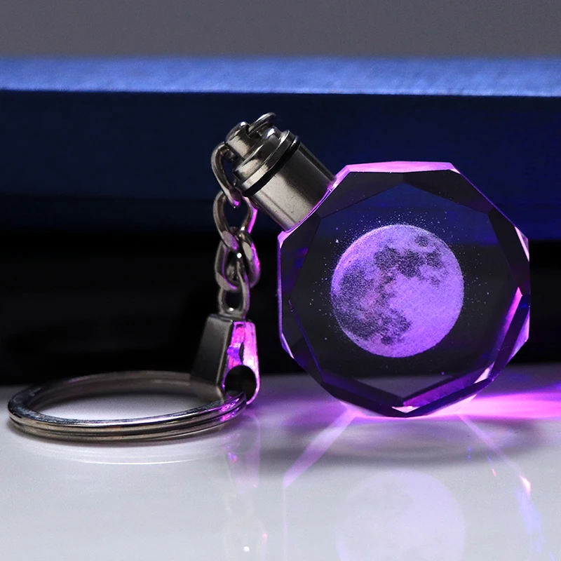 

Finish Laser Engraved Crystal Moon Keychain Miniature Moon Glass Car Key Ring LED Light Colorful Key Chain Home Decoration Gift
