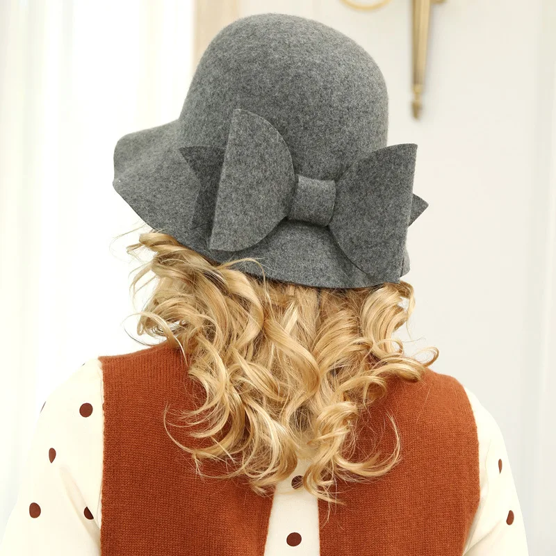 Бейсболка с меховым помпоном женская новая британская шляпа в стиле винтаж шапки; сезон осень-зима девушка бантом Элегантный головной убор Мода Шерсть Войлок Ретро женские шапки H6833