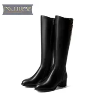 MLJUESE/ г. женские сапоги до колена зимние сапоги из коровьей кожи с заклепками и жемчугом Короткие Плюшевые высокие сапоги без застежки высокие сапоги размер 34-43