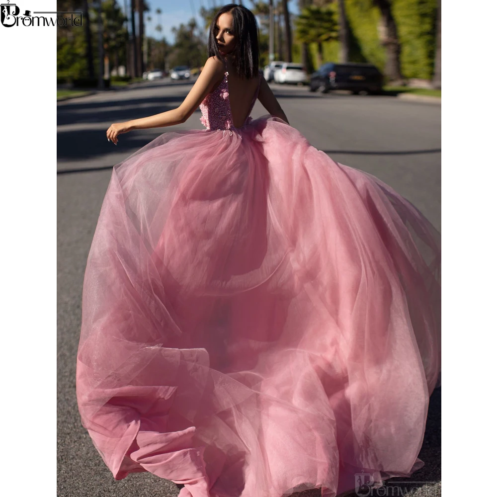

Rose Pink Prom Dresses 2019 A-Line Beaded Flowers Tulle Long Prom Gown V-neck Spaghetti Straps Evening Dress Robe De Soiree