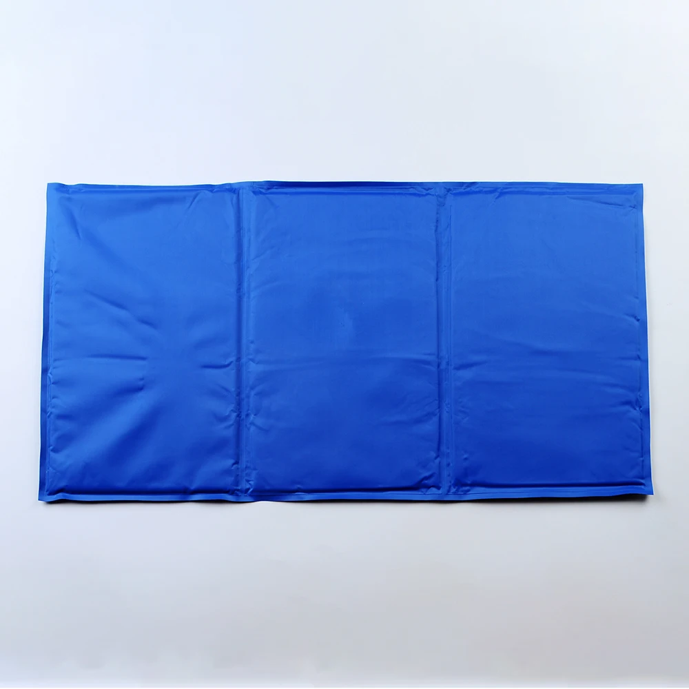 Pet Cool Mat Pressure Activated Cooling Gel Pad Foldable Comfort Cold mat to Keep Dog Feeling Cooler for Indoor Outdoor travel