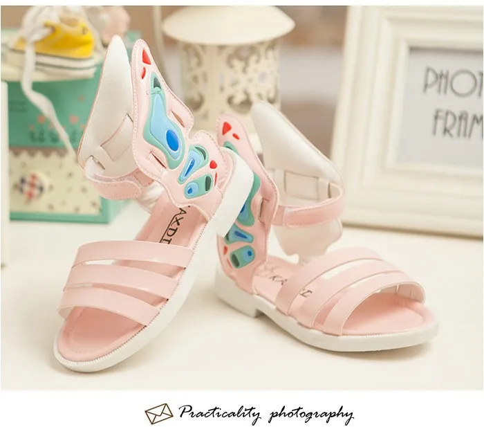 New 2015 Fashion Girls Sandals Summer Style Children's Shoes Girls Shoes Butterfly's Wing Patent Leather Kids Shoes Baby Sandals (7)