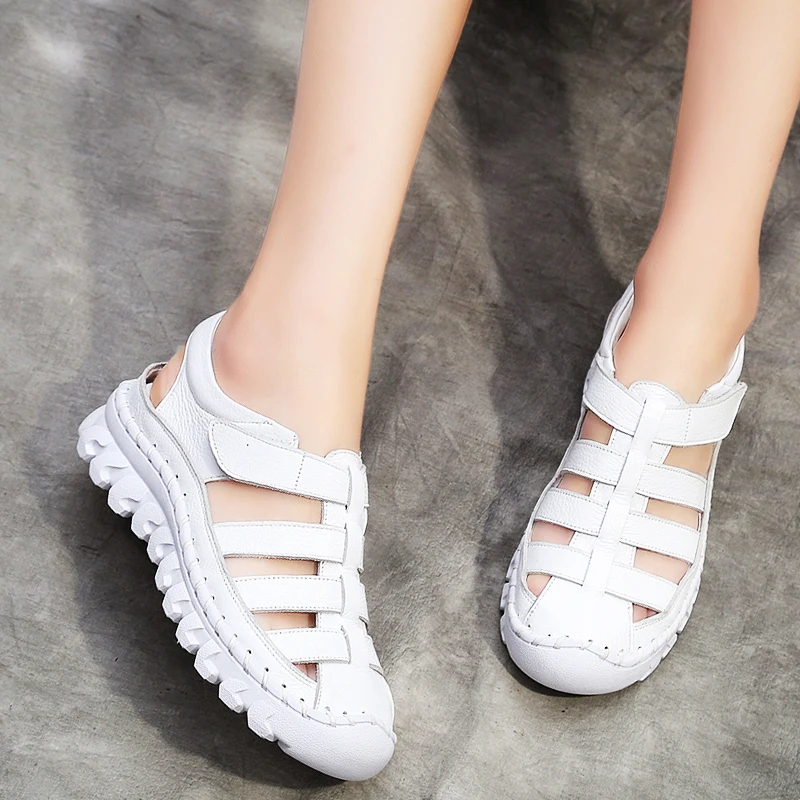 

Dumoo Women Sandals 2019 Summer Shoes Genuine Leather Retro Covered Toe Handmade Sandals Women zapatos de mujer Plus Size 41 43
