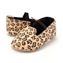 Оптовая Продажа Симпатичная леопардовая Обувь для младенцев новорожденных Повседневная детская обувь Теплые Мягкие малышей Первый Уокер