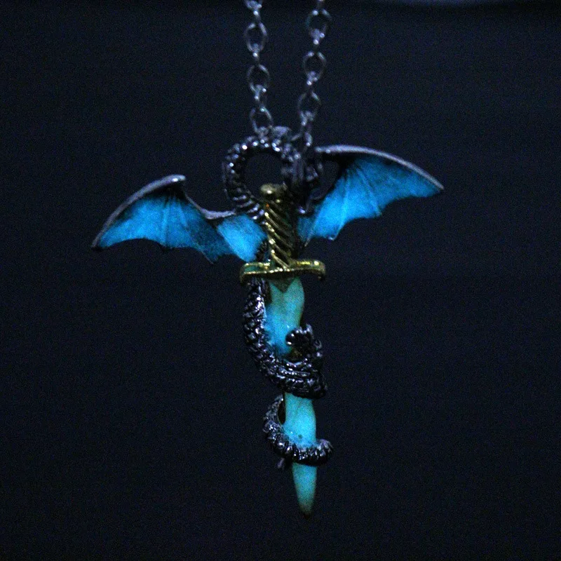 

Luminous Dragon Pendant Chain Long Necklace Pterosaur Sword Jewelry Men Necklace Dragon Punk choker sword Necklace