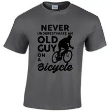Никогда не недооценивайте, футболка для пожилых людей, велосипедная велосипедиста, Мужская идея подарка, крутая Повседневная футболка для мужчин, унисекс, новая модная футболка
