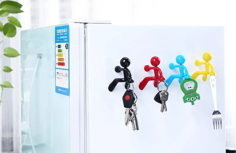 

1PC Wall Climbing Cute Key Holder Home Storage Holder Hanger Magnetic Magnet Keychain Holder Wall Decor Storage Rack OK 0941