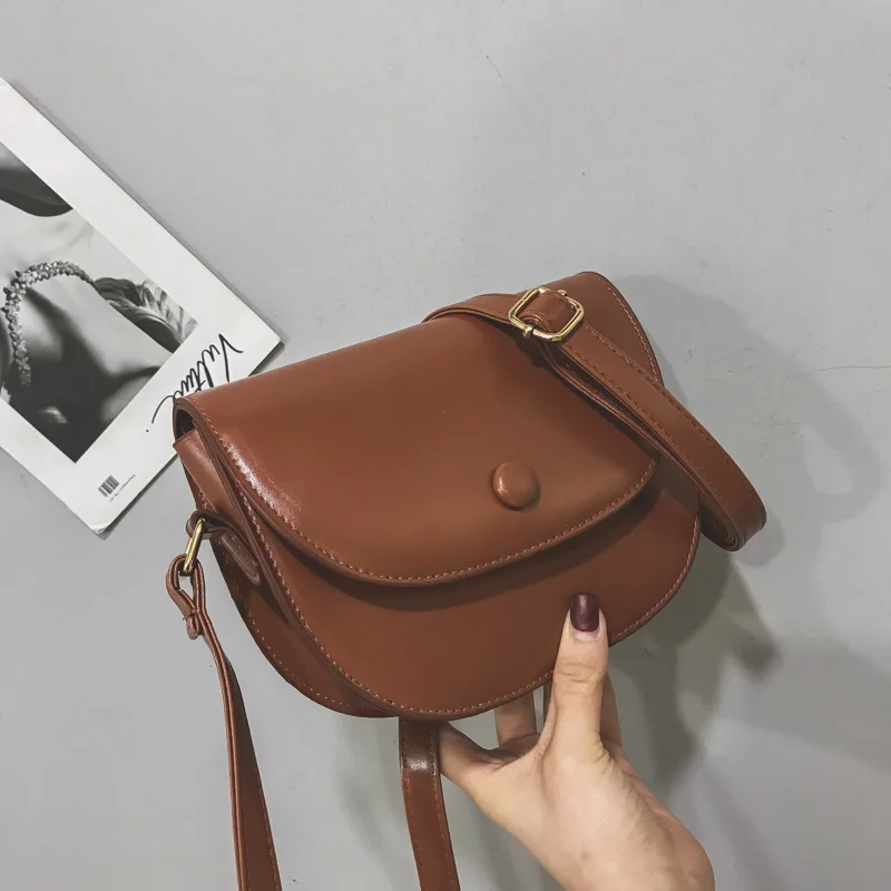 Mini black Di Tendenza Del Donne Retrò Store2019 Borsa Messaggero Ritmo Delle light Brown Coreana Rotondo Semplice Della dark Versione Brown Nuove Selvaggio Khaki Modo Personalità Sacchetto nU71xq6