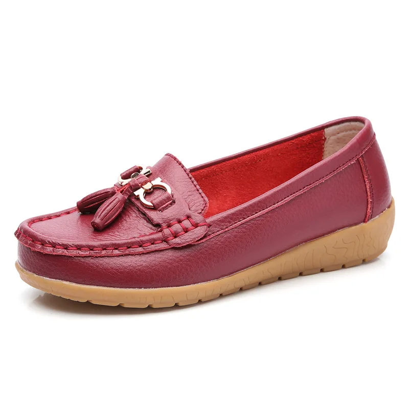 OUKAHUI/Осенняя женская обувь на плоской подошве из натуральной кожи; женская повседневная обувь с металлическим украшением и бантом; мягкая подошва размера плюс удобная женская обувь - Цвет: Red wine