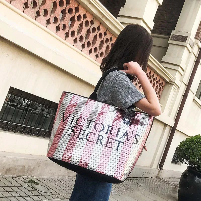 

Hot 2019 large capacity luxury handbag ladies shoulder bag designer sequins beach bag Bolsa Mujer Victoria bag