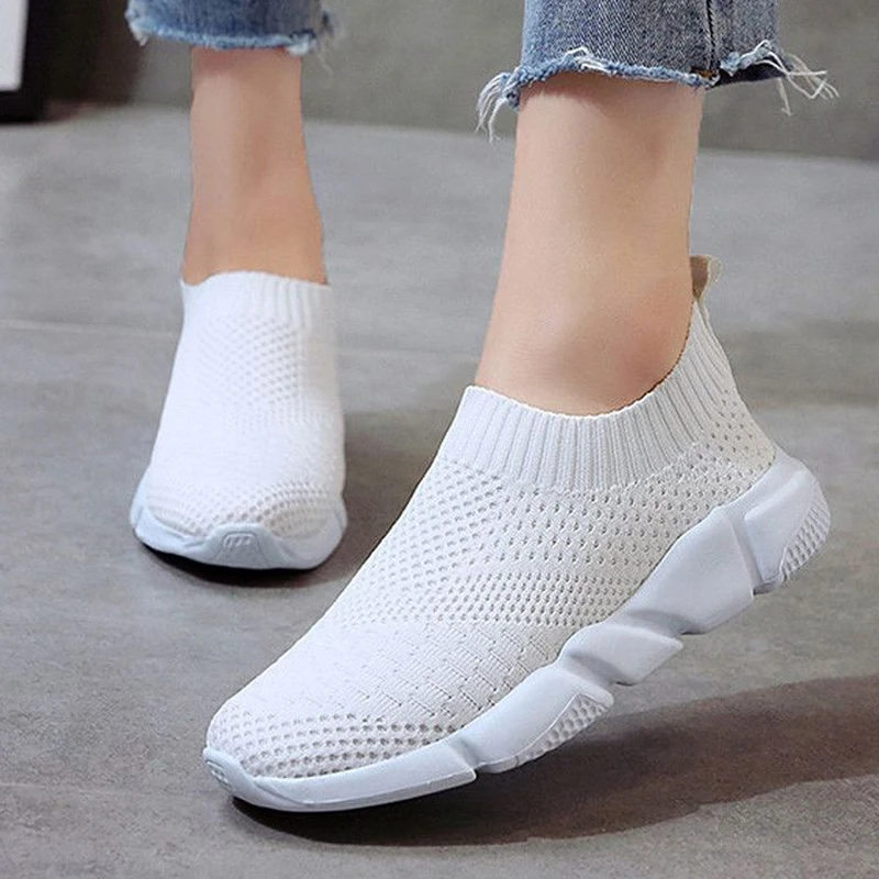 النساء أحذية زائد حجم أحذية رياضية Flyknit المرأة لينة ضوء حذاء للجيم زلة على النساء تفلكن أحذية عارضة جورب أحذية رياضية بيضاء النساء أحذية زائد حجم أحذية رياضية Flyknit المرأة لينة ضوء حذاء للجيم زلة على النساء تفلكن أحذية عارضة جورب أحذية رياضية بيضاء