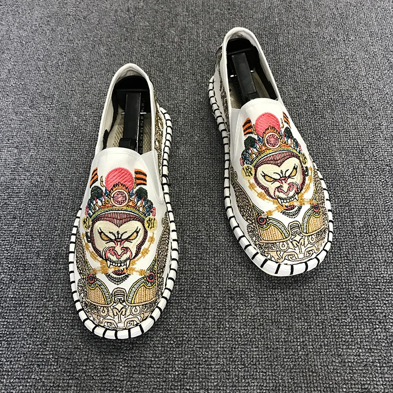 Olome 19 Mann Mode Runde Kappe Flache Mit Sticken Faulenzer Casual Leinwand Sticken Schuhe Freizeitschuhe Fur Herren Aliexpress