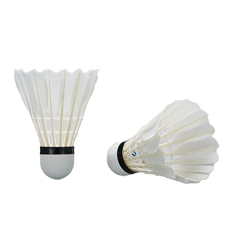 2018 Kawasaki marca Club 7 12 unids/lote bádminton pluma de pato Shuttlecock velocidad 77 Durable bádminton Bola de ejercicio de entrenamiento.