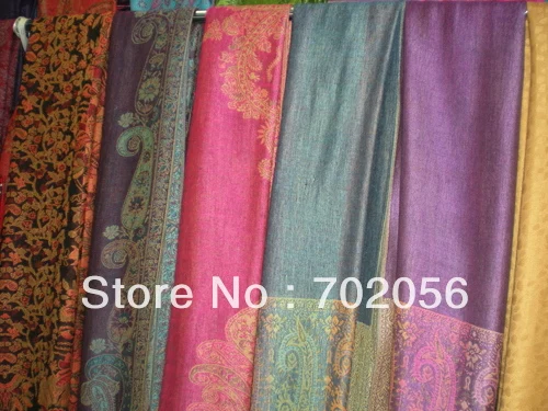 Рисунок 4 - Женский хлопковый цветочный шарф