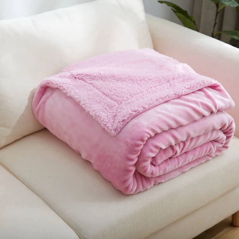 одеяло из флиса. плед толстый плюшевый. плед флисовый 200х130. покрывало из флиса. покрывало лоскутное из флиса.