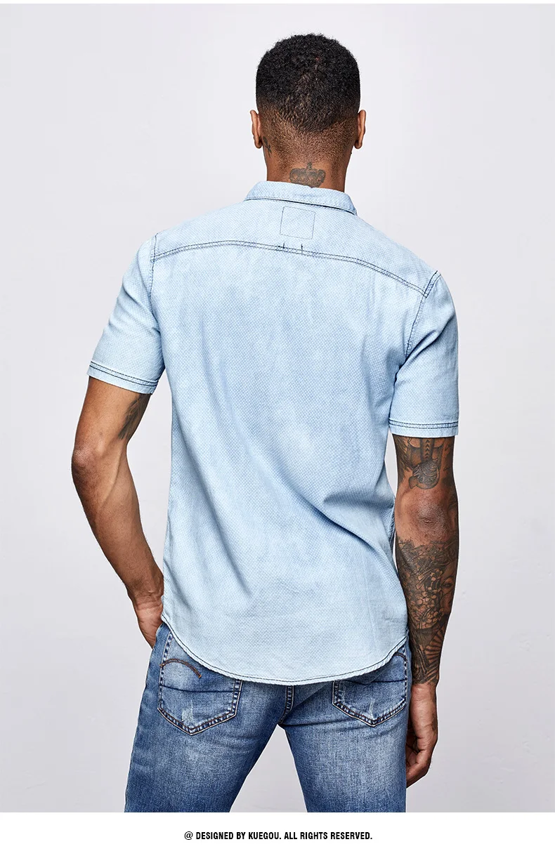 KUEGOU летняя хлопковая джинсовая рубашка с принтом, мужская повседневная приталенная уличная одежда с коротким рукавом, модная мужская блуза 648