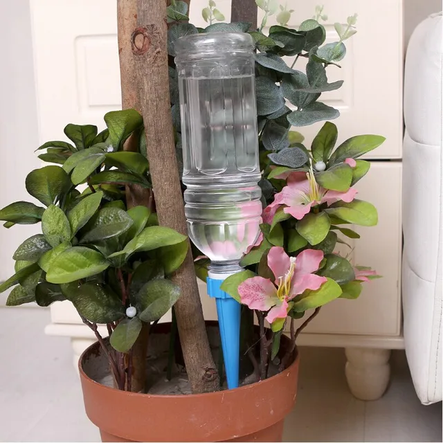 DIY Automatic Self Watering Seepage Moving Plant Waterer