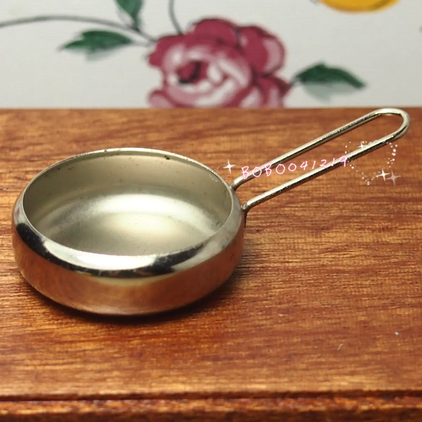 

Dollhouse Miniature 1:12 Toy Kitchen A metal silver pan L5cm SPO04