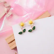 Трендовые акриловые женские маленькие серьги-гвоздики, свежий Подсолнух, зеленый цветок, серьги, модное ювелирное изделие, женские аксессуары