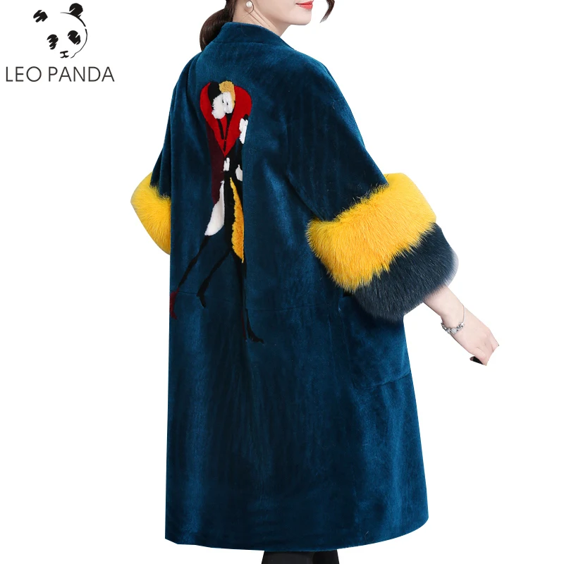 

Winter Women New Patchwork Fur Coats Faux Fur Coat Female Pockets Fashion Artificial Fox Fur Ladies Long Sleeves Coats ZX1326