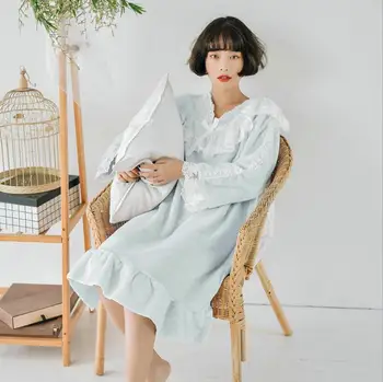 

Korean new princess nightgowns female long sleeve v-neck lace patchwork sweet style sleep dress flannel home clothes gx1534