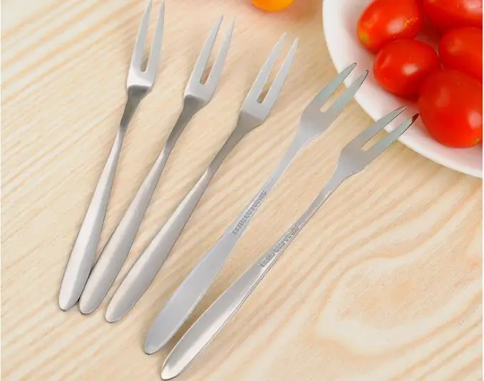 Free-shipping-500pcs-13cm-stainless-steel-fruit-fork-creative-environmental-small-fruit-fork-ht46020 (3)