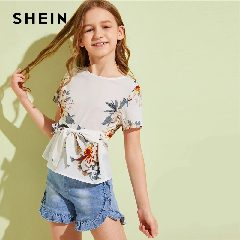 SHEIN Kiddie/белая блузка в стиле бохо с цветочным принтом и галстуком спереди; топы для детей; коллекция года; летние праздничные милые блузки с короткими рукавами и пуговицами в стиле бохо