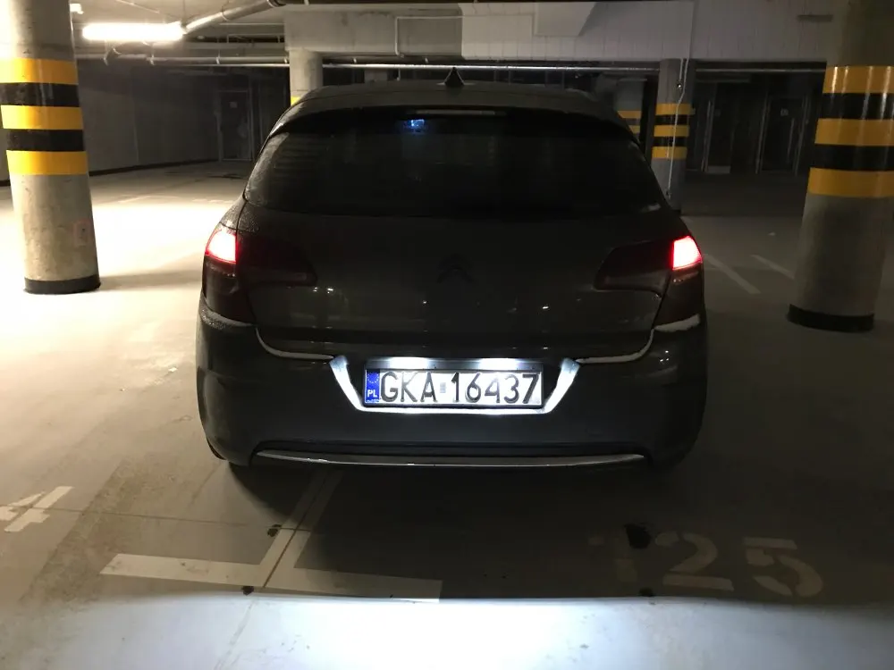 UTB8yElksBahduJk43Jaq6zM8FXaU