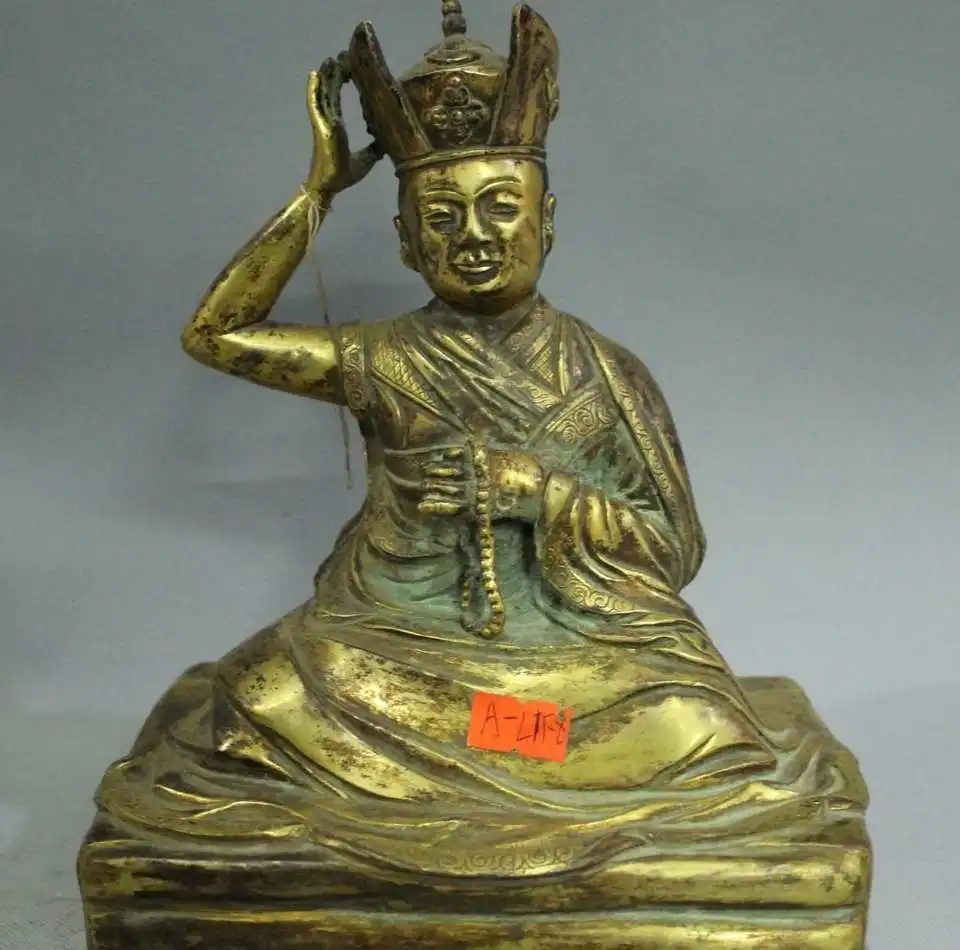 

9" Old Tibet Tibetan Bronze Gilt Monastery Seat Guru Lama Monk Buddha Statue