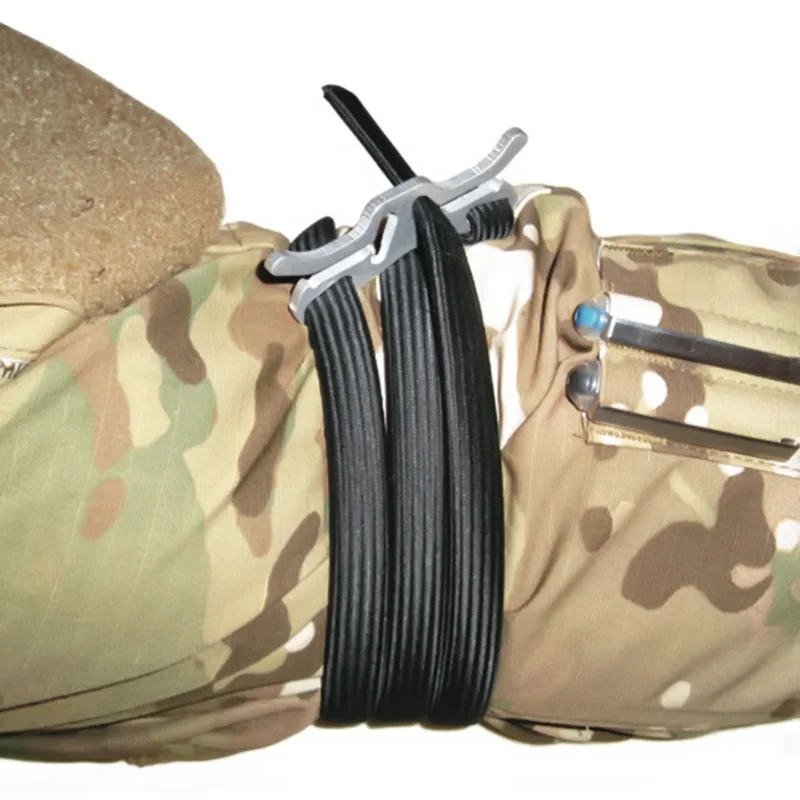 

2pcs/lot EDC Outdoor Camping Portable First Aid Quick Slow Release Buckle Medical Military Tactical Emergency Tourniquet Strap