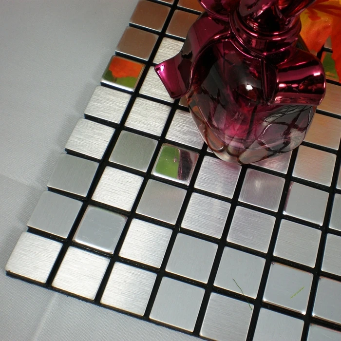 Квадратная самоклеящаяся алюминиевая композитная мозаичная плитка 20x20 мм для