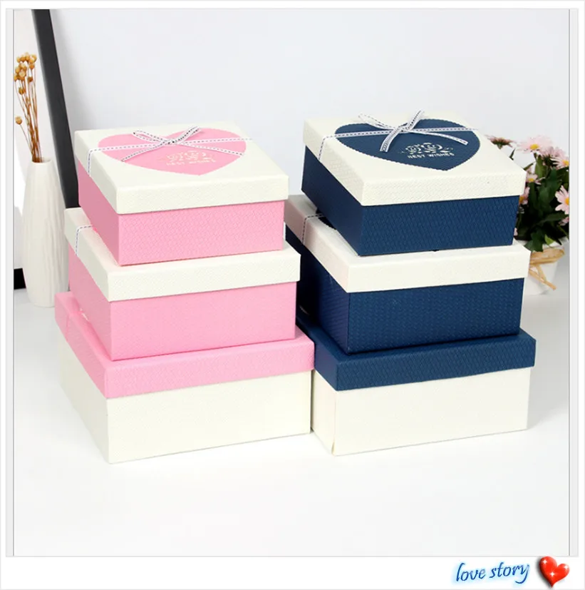 

Elegant gift box beloved Valentine's Day paper gift bag Heart Shape box Packing