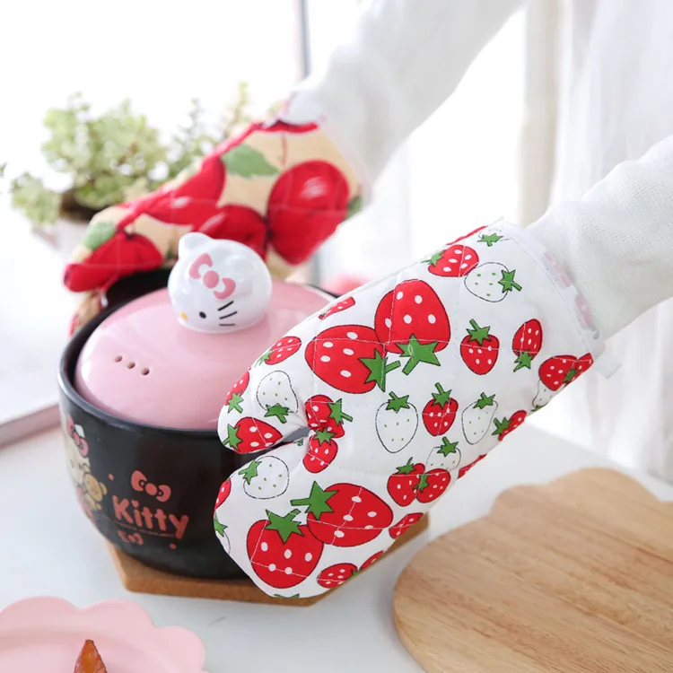 1Pcs Cute Kitchen Cooking Microwave Oven Mitt Insulated Non slip Glove Thickening High