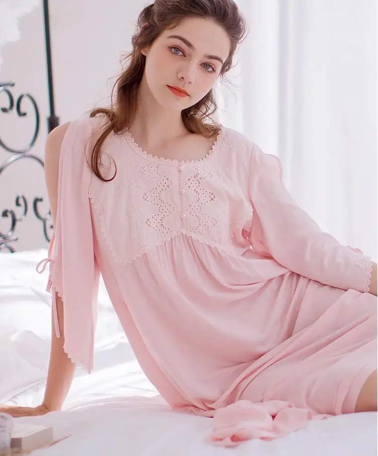 Новинка года осень В стиле принцессы Для женщин Винтаж длинная ночная Белые и розовые пижамы хлопок Кружево Pijamas