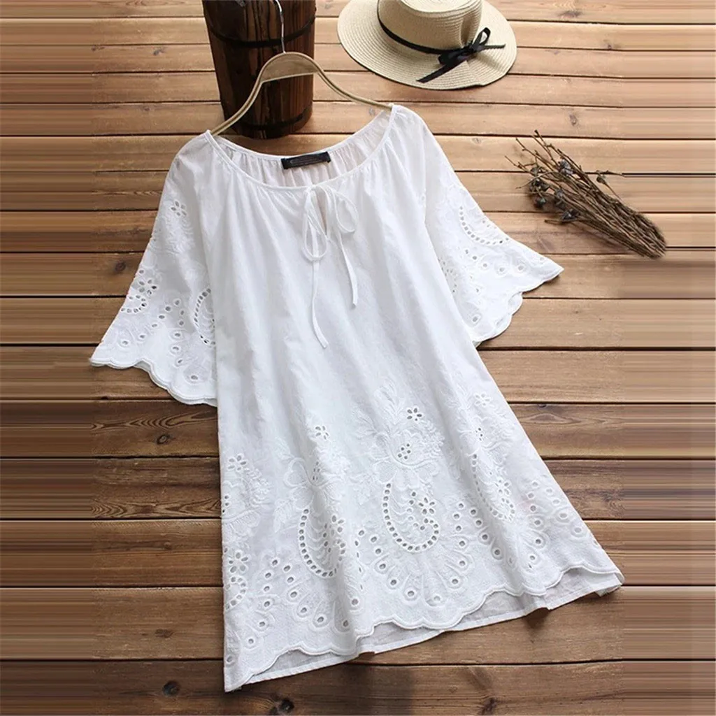 

Women Vintage Summer Holiday T Shirt Solid Floral Hollow Out Hem O-Neck Short Sleeve T-shirt Tops holiday beachwear chemise 2019