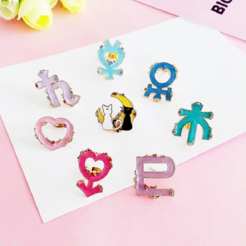 

MINGQI 4pcs/set the Frog Pepe Sad Think Drink Funny Cute Metal Enamel brooches Button sweater Pins Women Jewelry bag accessories