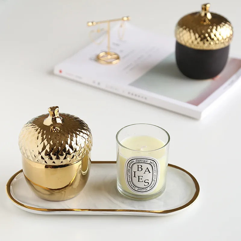 

Creative Ceramic Storage Tank Golden Pine Cone Sugar Spice Jars Quality Home Kitchen Desktop Decoration Pot Organizer Ornaments
