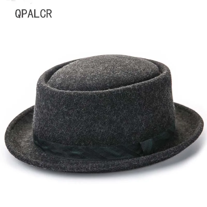 

QPALCR Winter Retro Felt Hats Women Men Wool Fedoras Hat Cap Casual Pork Pie Derby Jazz Hat Wide Brim Black Panama Topper