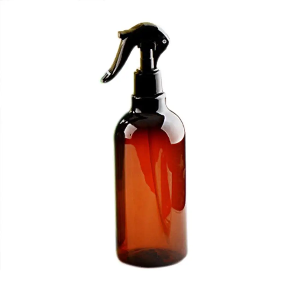 

1pcs Plastic Sprayer Amber Spray Bottles 500ml Trigger Sprayer Essential Oils Aromatherapy Makeup Moisturizer Refillable Bottles