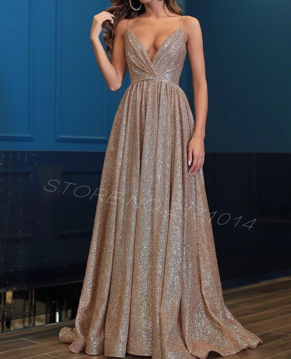 

2019 Custom Made Sexy Sparkling Rose Gold Spaghetti Straps Backless Sequined Ruched A Line Long Arabic New Formal prom Dresses