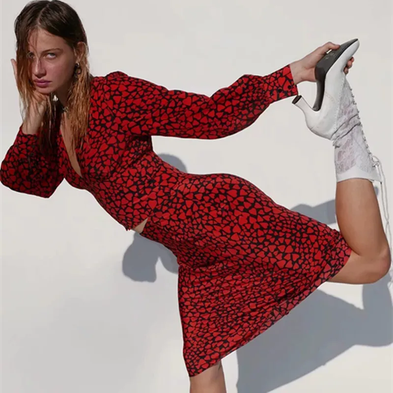 

Heart Printed Women Skirts 2018 Autumn Brand New Vintage Chiffon Skirts Ladies High Street A-line Skirts Women cwd0226-5