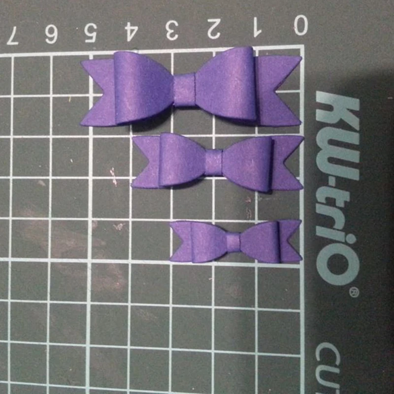 

Hemere Bow-knot design Border Embossing Dies Metal Steel Cutting Die DIY Scrapbooking Invitation Photo Cards Embossing Die