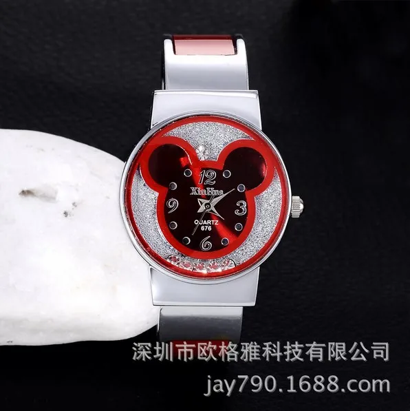 Fashion Brand Mickey Women Steel Bracelet Watch Children Kids Cartoon Quartz Casual Clock Wrist watches relogio crianca mulheres